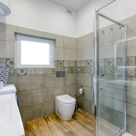 Cosy & Modern 2br In Charming St Pauls Bay By 360 Estates Сент-Полс-Бей
